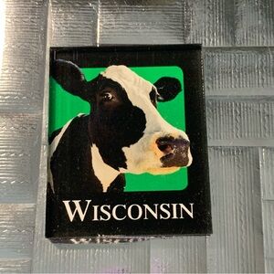 Wisconsin Dairy Cow Farm Souvenir Fridge Toolbox Magnet